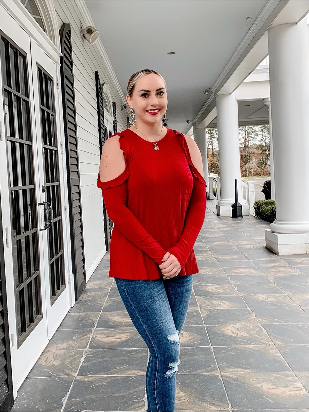 Off-the-Shoulder Ribbed Sweater in Red